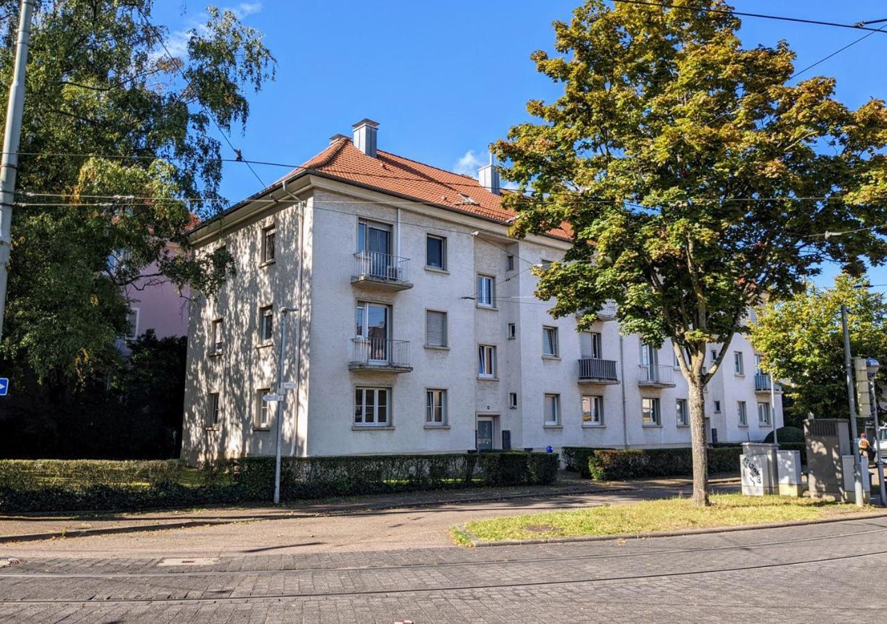 65Qm Altbaucharme Mit Zwei Balkonen Apartment Karlsruhe Exterior photo
